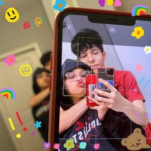 Meet your Posher, Arianna